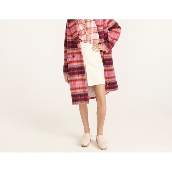 IN SEARCH OF JCrew collection topcoat in burgandy tartan size S - Picture 2 of 2